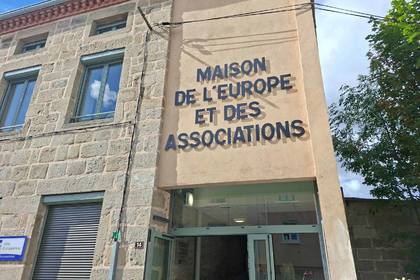 Откриване на Дом на Европа и асоциациите в Сен-Пол-ан-Жаре, Франция